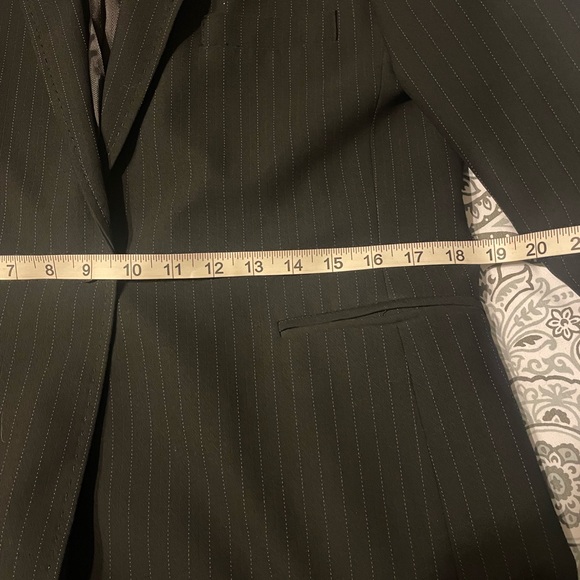 Suit jacket - Picture 7 of 7